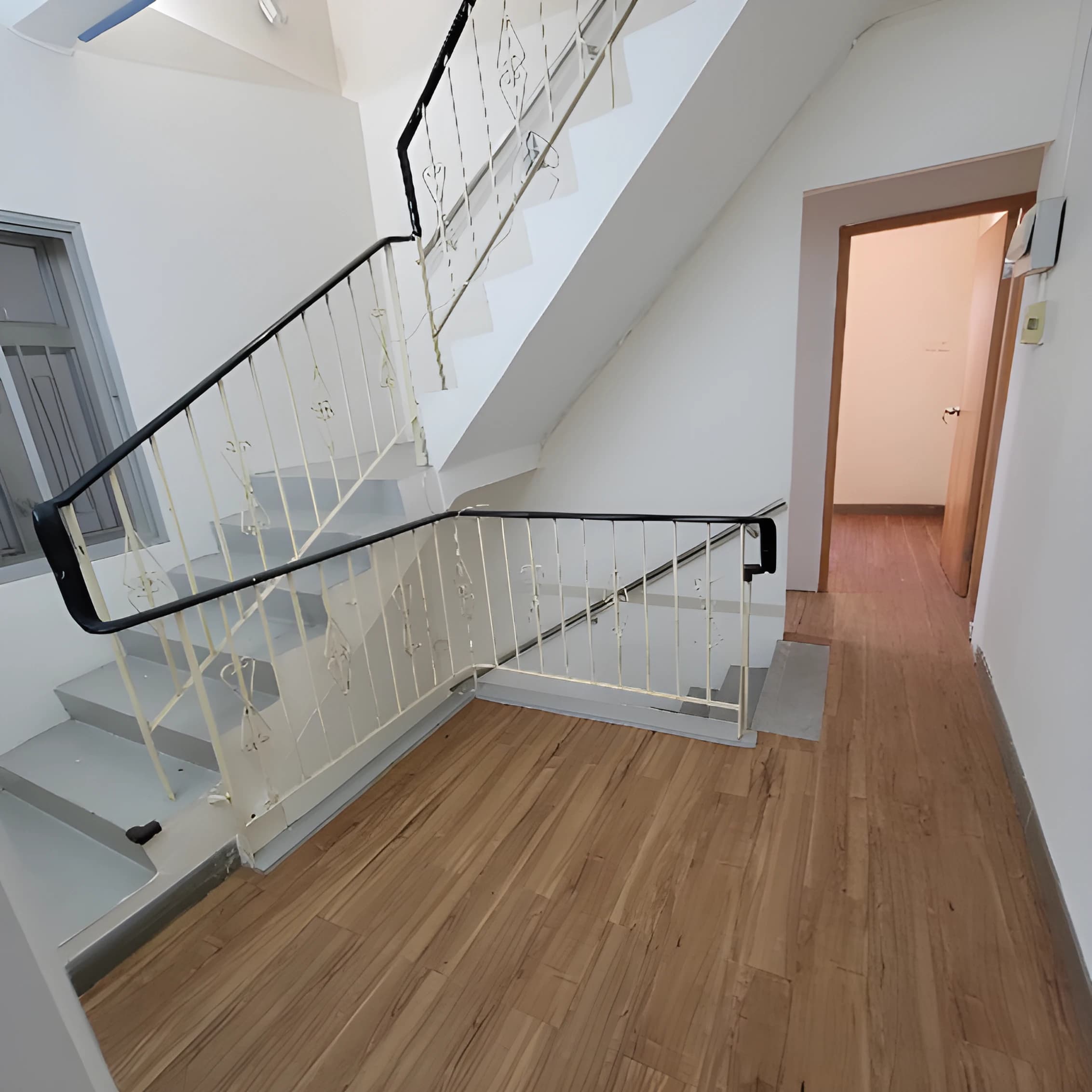 Louis Hansel Louis Hansel