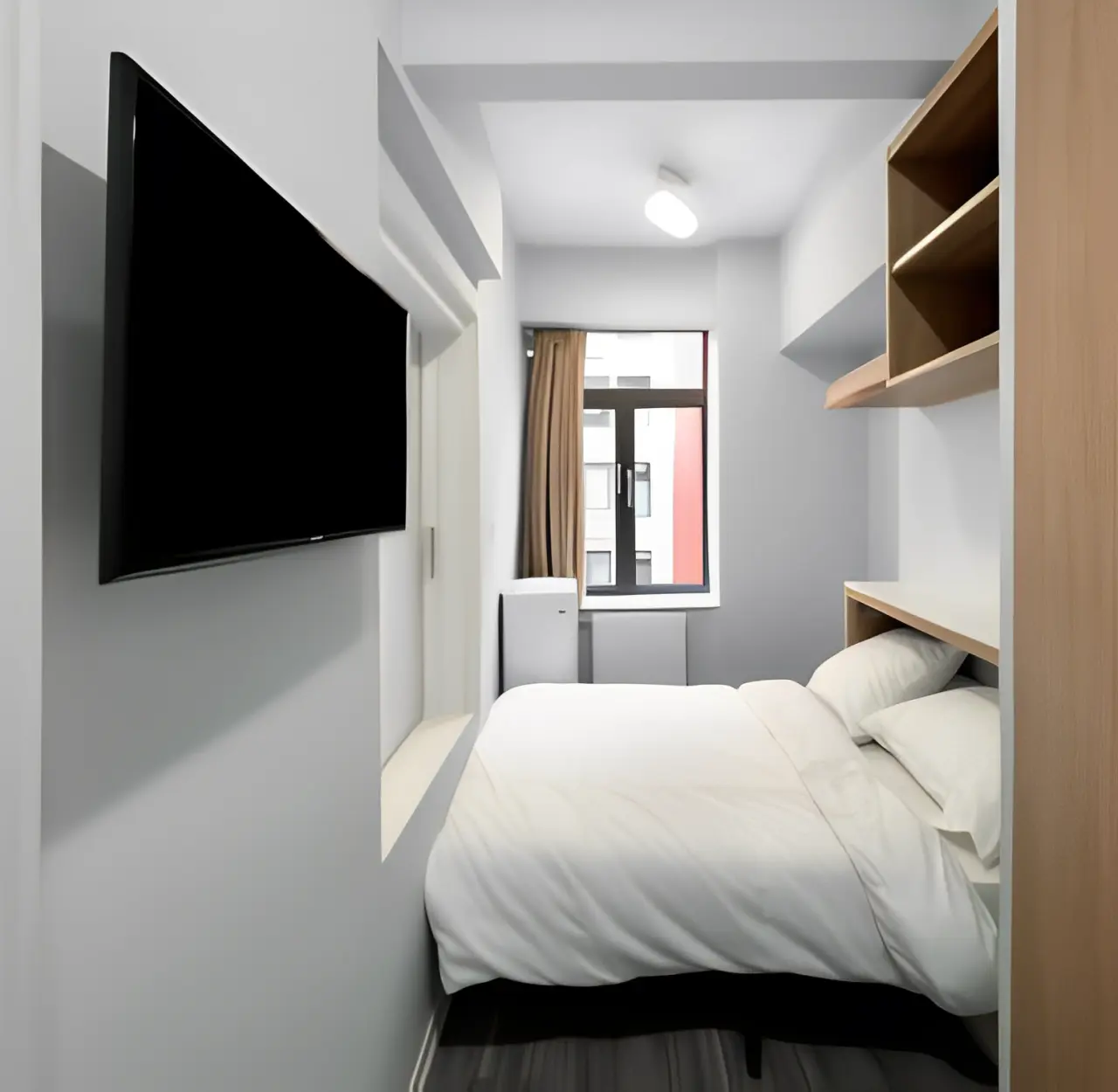 Louis Hansel Louis Hansel